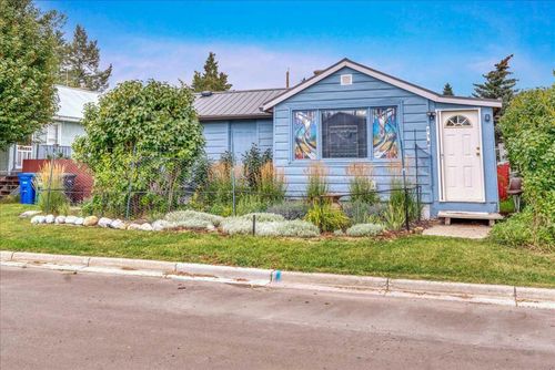 118 1 Avenue Nw, Diamond Valley, AB, T0L0H0 | Card Image