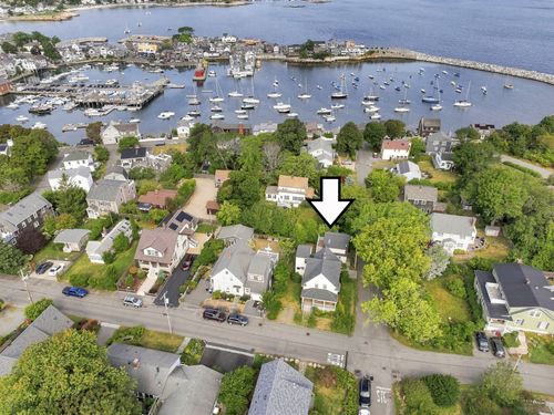 19 Norwood Ave, Rockport, MA, 01966-1734 | Card Image