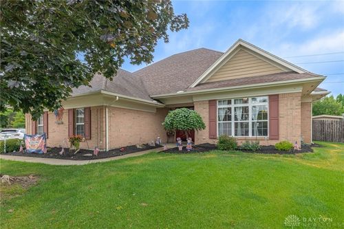 3866 Callaway Ct, Bellbrook, OH, 45305-1886 | Card Image