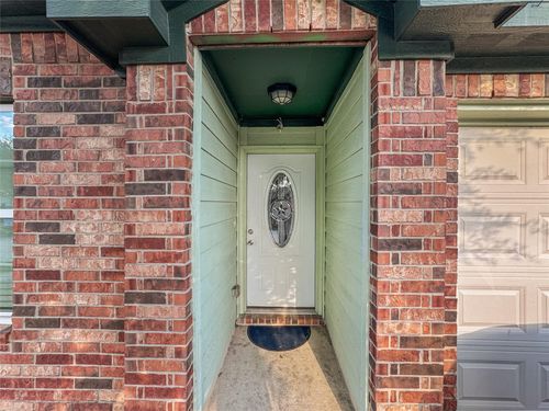 6614 Pine Tree Spg, Houston, TX, 77049-2767 | Card Image
