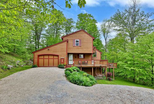 5 Whispering Pnes, Ludlow, VT, 05149-1071 | Card Image