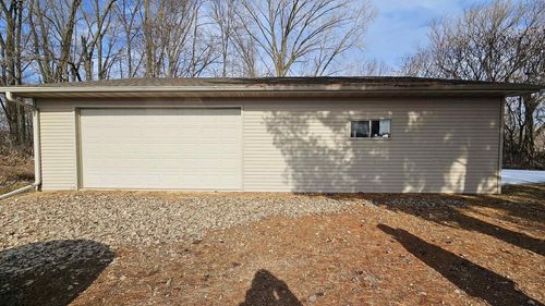 W4694 Meadow Road, WASHINGTON, WI, 54107 | Card Image