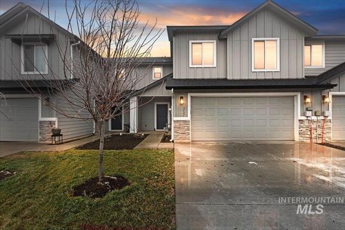 957 W Apple Pine St, Meridian, ID, 83646-6058 | Card Image