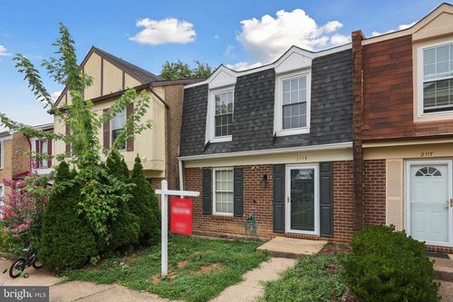 2115 Monaghan Dr, HERNDON, VA, 20170-4327 | Card Image