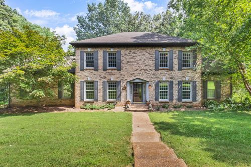 951 Ridgewood Dr, Clarksville, TN, 37043-2424 | Card Image