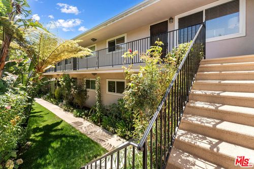apt-7-1517 Harvard St, Santa Monica, CA, 90404-3566 | Card Image