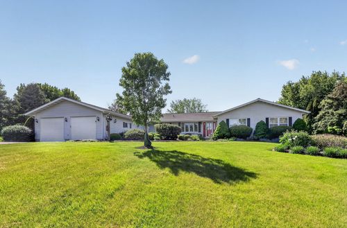 2039 Bernadette Ln, Yorkville, IL, 60560-9111 | Card Image