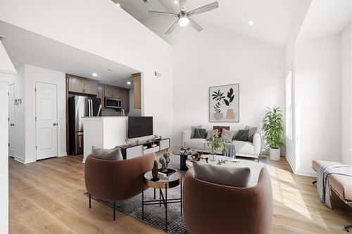 5380 Oakley Commons Blvd, Union City, GA, 30291-7166 | Card Image