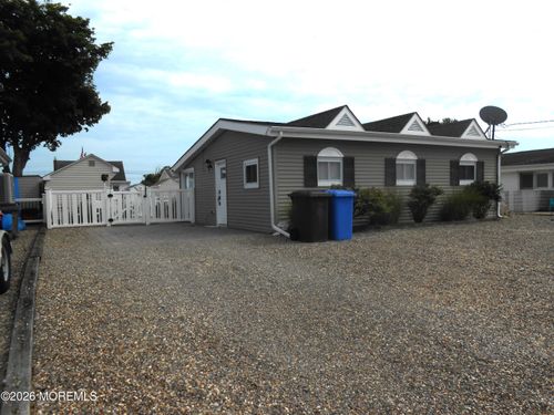 59 Gregg Dr, Manahawkin, NJ, 08050-3706 | Card Image