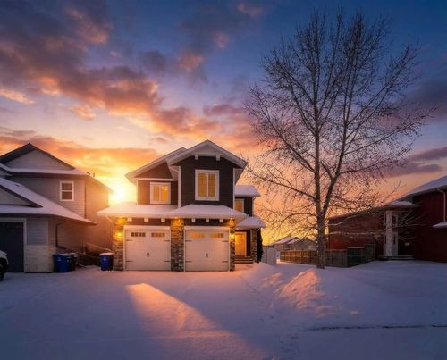 39 Morris Crt, Blackfalds, AB, T4M0B3 | Card Image
