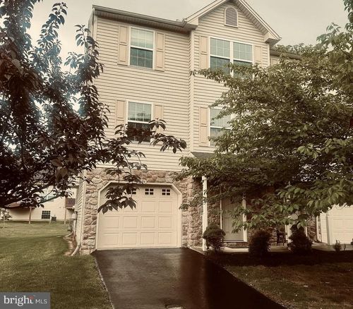 184 Mapleton Dr, HARRISBURG, PA, 17112-3638 | Card Image