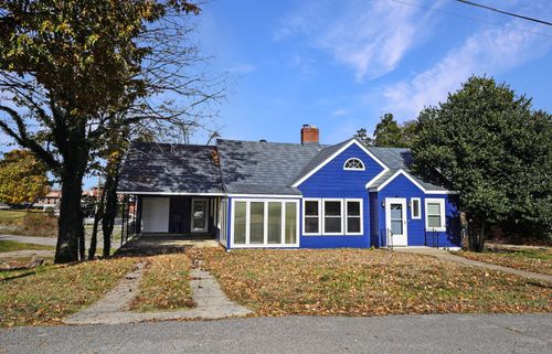 419 Church St, Dover, TN, 37058-3010 | Card Image