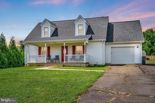 11264 Falling Creek Dr, Bealeton, VA, 22712-9452 | Card Image