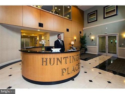 438 Carson Ter, HUNTINGDON VALLEY, PA, 19006-4720 | Card Image