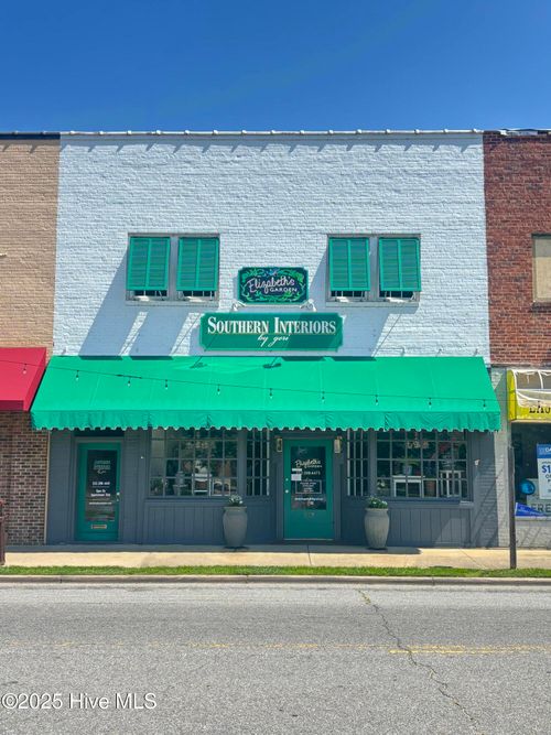 337 E Main St, Murfreesboro, NC, 27855-1338 | Card Image