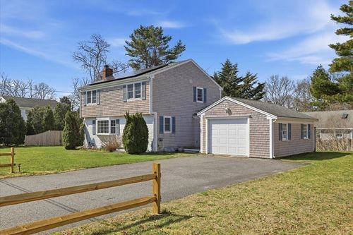 31 Ice House Rd, South Yarmouth, MA, 02664-4111 | Card Image