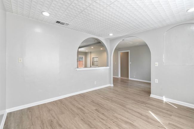 209 Hurstview Dr, House other with 4 bedrooms, 2 bathrooms and null parking in Hurst TX | Image 4