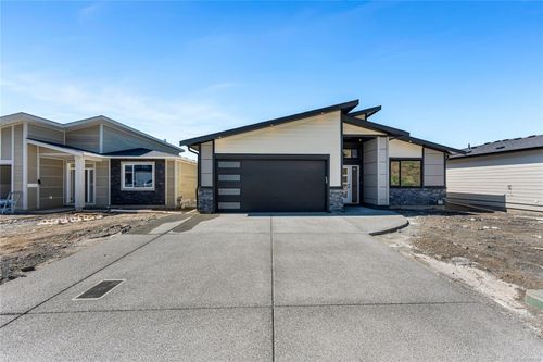 3199 Woodrush Dr, Duncan, BC, V9L0J9 | Card Image