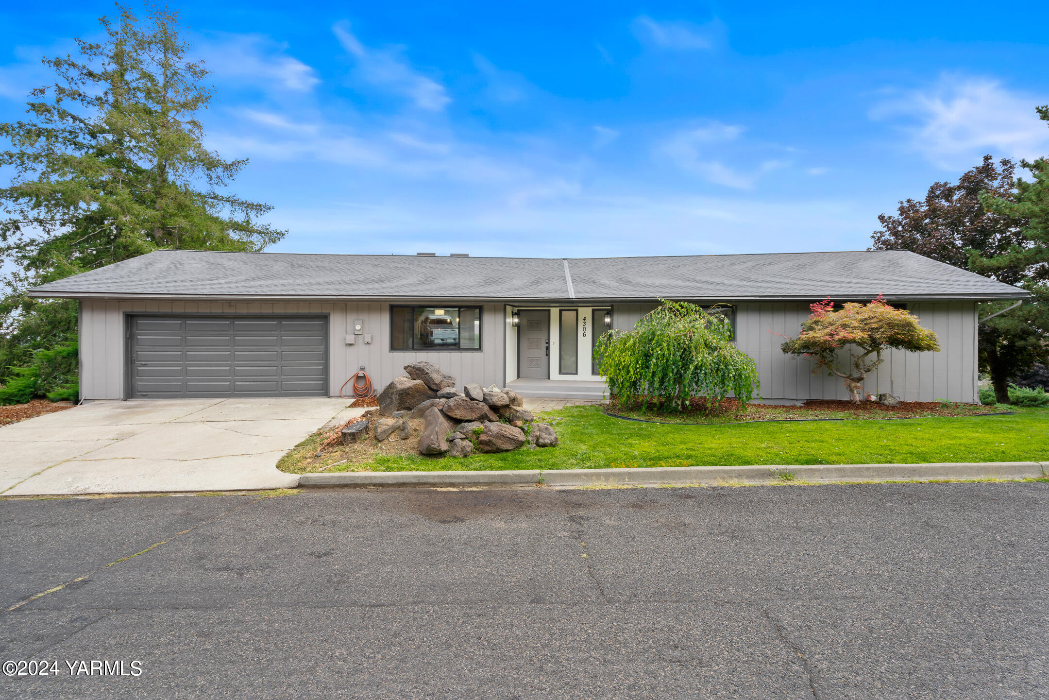 Fellows Dr, Yakima, WA 98908