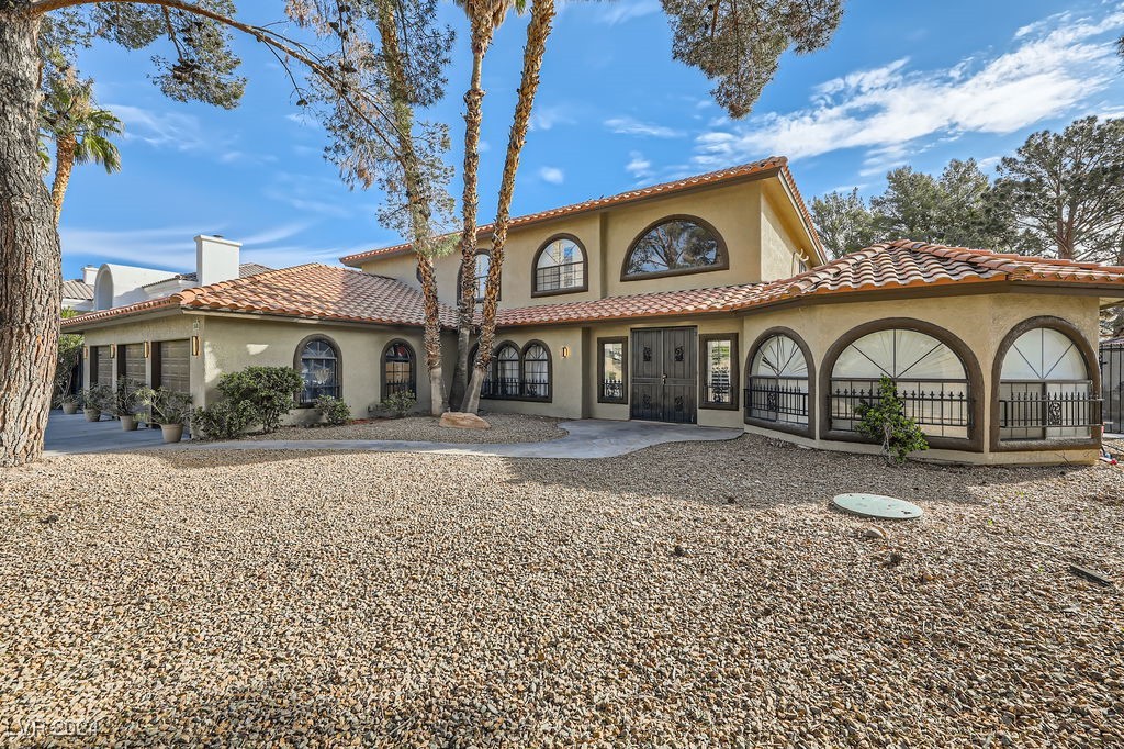 Tioga Way, Las Vegas, NV 89117