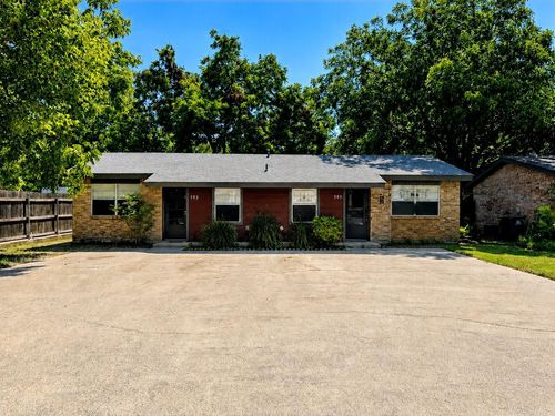 303 Elliott St, Arlington, TX, 76013-1731 | Card Image