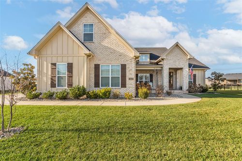 8740 Creekstone Ln, Alvaton, KY, 42122-7811 | Card Image