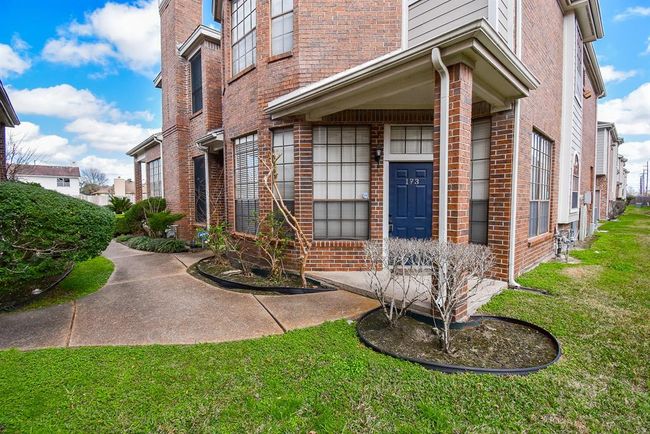 APT-173 - 8888 Benning Dr, Townhouse with 3 bedrooms, 3 bathrooms and 2 parking in Houston TX | Image 31