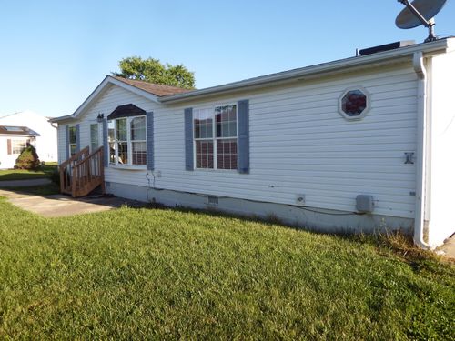 422 Lockbay Road, Commercial Point, OH, 43116 | Card Image