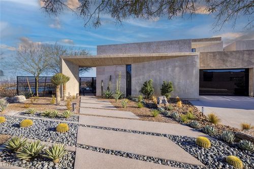 32 Highland Cove Ln, Henderson, NV, 89011-5048 | Card Image