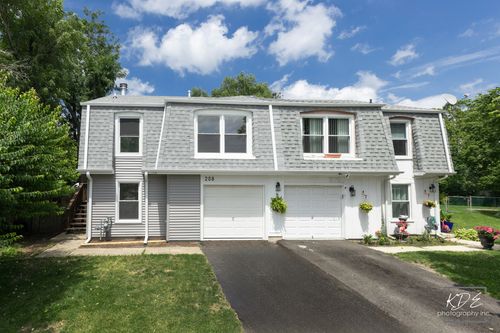 208 Granada Ct, Bolingbrook, IL, 60440-1931 | Card Image