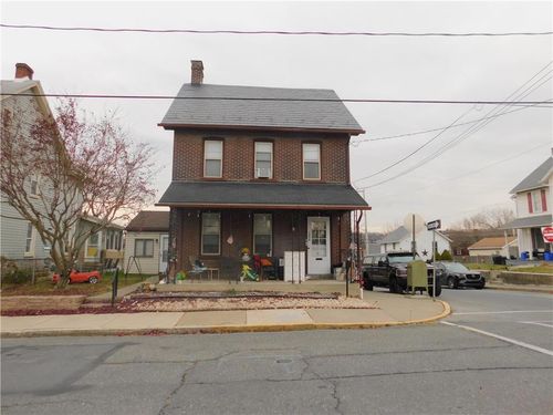 1858 Washington Avenue, Northampton Borough, PA, 18067 | Card Image