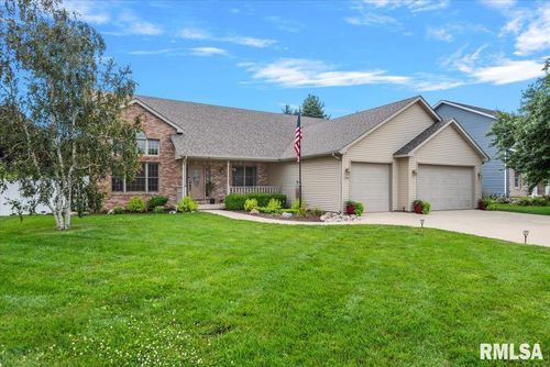 228 Manor Hill Dr, Chatham, IL, 62629-9703 | Card Image