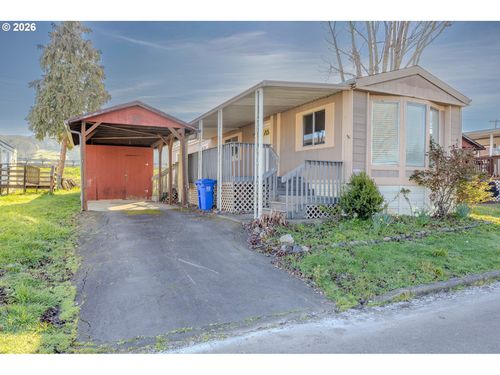 56 Manor Loop, Roseburg, OR, 97471-7018 | Card Image