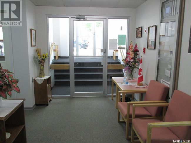 102 Mannor Dr, Condo with 1 bedrooms, 1 bathrooms and null parking in Nipawin SK | Image 5