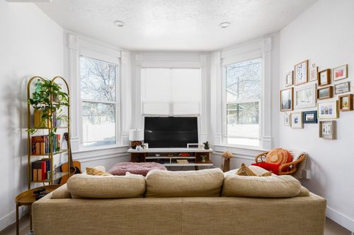 1150 S 400 E, Salt Lake City, UT, 84111-4748 | Card Image