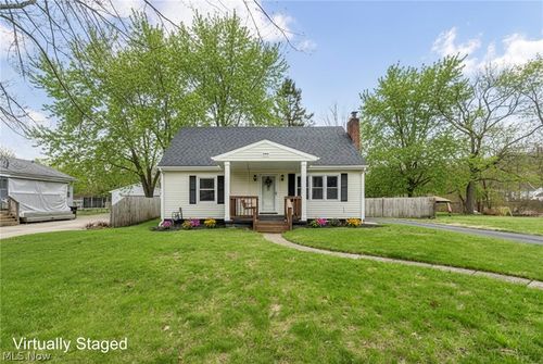 1412 Redbush Rd, Akron, OH, 44320-3224 | Card Image