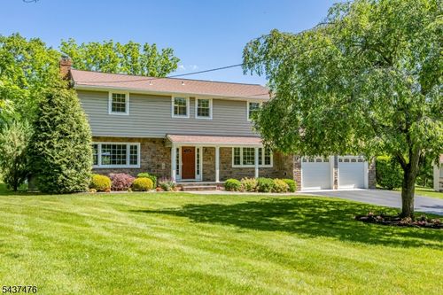 22 Cleveland Cir, SKILLMAN, NJ, 08558-2001 | Card Image