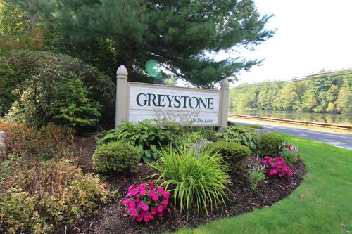 42-42 Greystone, Shelton, CT, 06484-3851 | Card Image