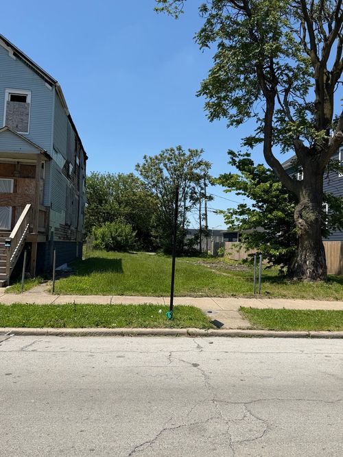 5004 S Princeton Avenue, Chicago, IL, 60609 | Card Image