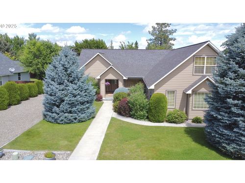 1000 G St, Baker City, OR, 97814-1957 | Card Image