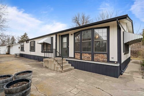 2413 Central Avenue, Great Falls, MT, 59401 | Card Image