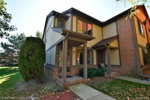 1506 Meadow Side Dr, Rochester Hills, MI, 48307-3079 | Card Image