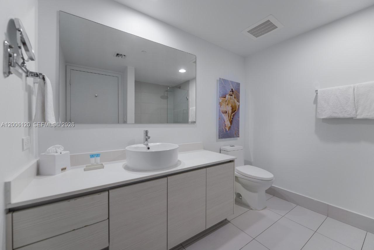 Residential in Hallandale Beach 2