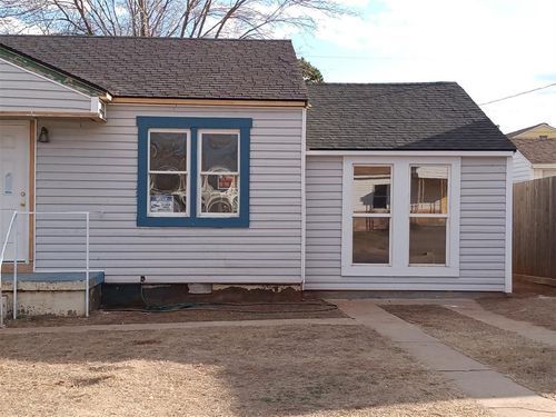 720 W D Ave, Elk City, OK, 73644-3332 | Card Image