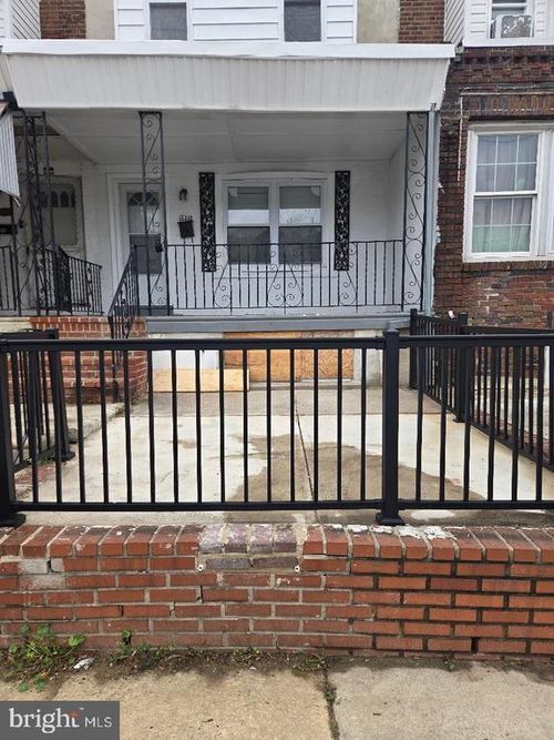 2635 S 70th St, PHILADELPHIA, PA, 19142-2103 | Card Image