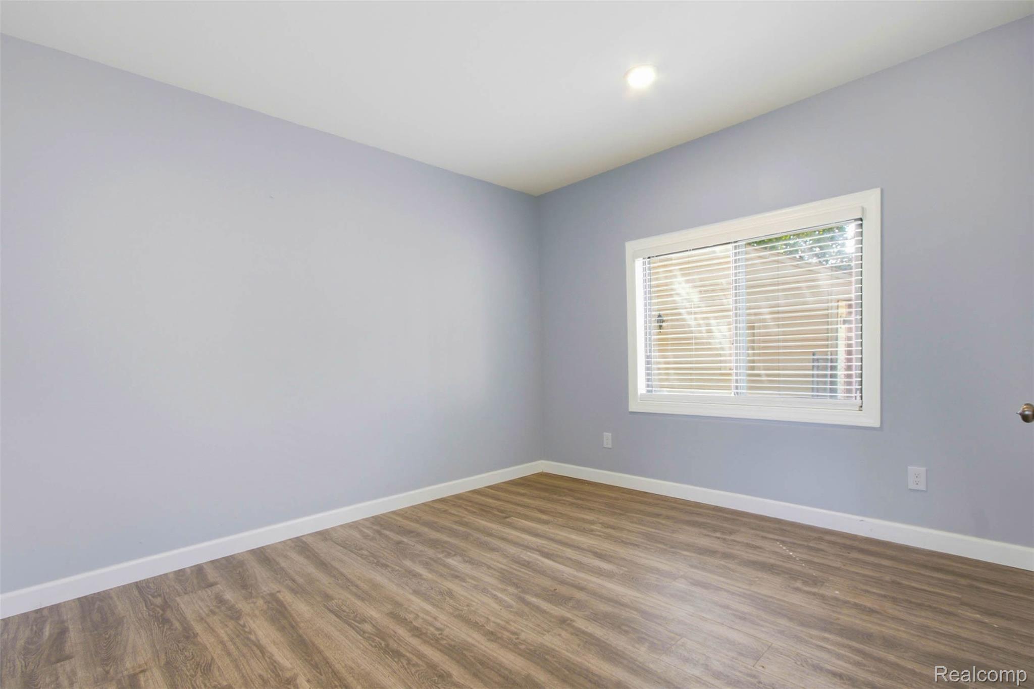 Residential in Harper Woods 5