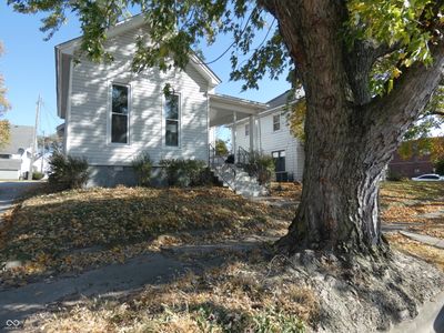 404 Indianapolis Avenue, House other with 3 bedrooms, 1 bathrooms and null parking in Seymour IN | Image 3