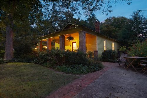 1379 Metropolitan Ave Se, Atlanta, GA, 30316-1667 | Card Image