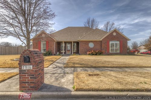 7916 N 125th East Ave, Owasso, OK, 74055-6259 | Card Image