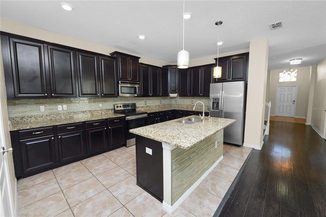 18398 Aylesbury Ln, House other with 4 bedrooms, 4 bathrooms and null parking in LAND O LAKES FL | Image 5